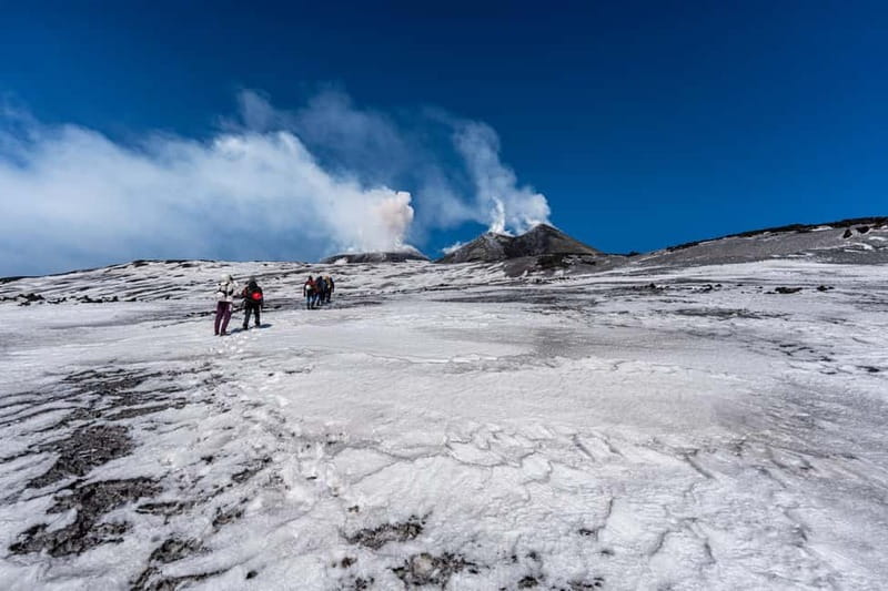 Mount Etna: scenic Summit Trek with a volcano Guide and Gear - The break and the long return on foot