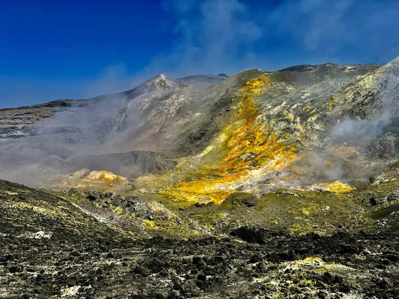 Mount Etna: Summit Trekking Tour - Why the guides make a difference
