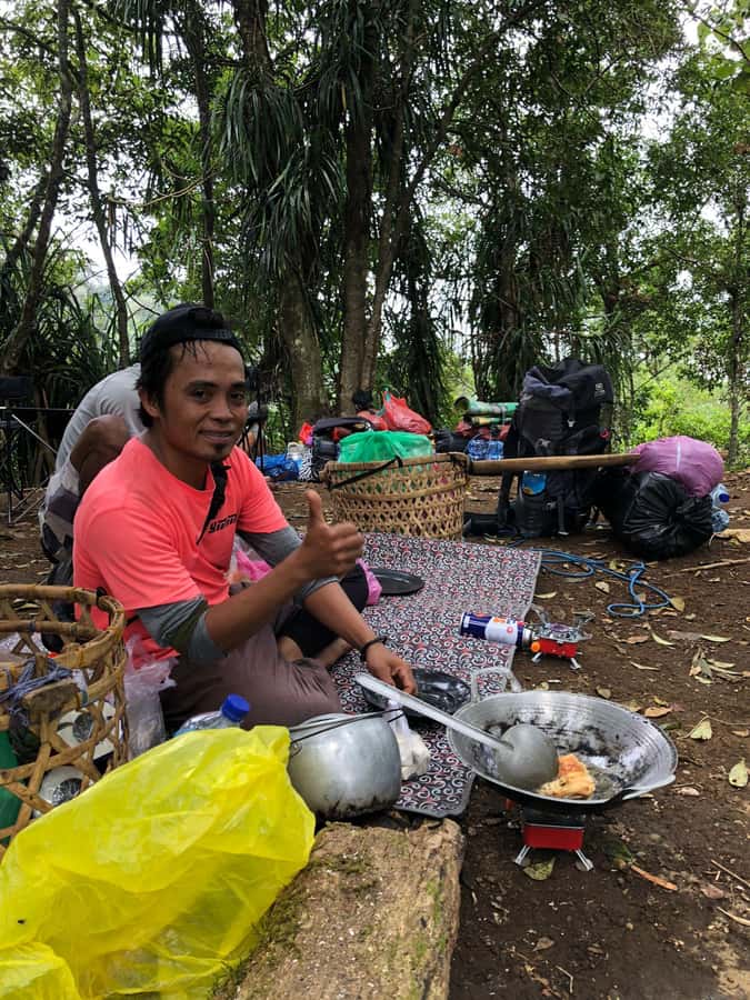 Mount Rinjani 2-Day Trek to Senaru Crater Rim - Day two: sunrise, forest, and the slippery way down