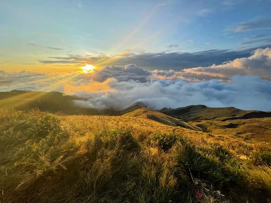 Mount rinjani One day trek with surise - What this Rinjani trek really offers