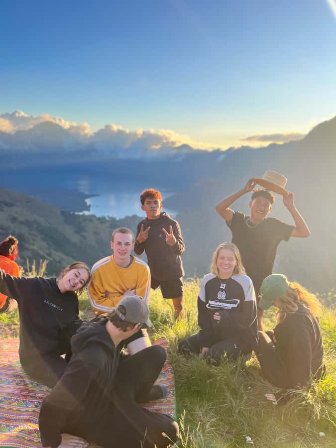 Mount Rinjani Trekking 2D-1N Summit - Two hours back to camp, then five hours to Sembalun
