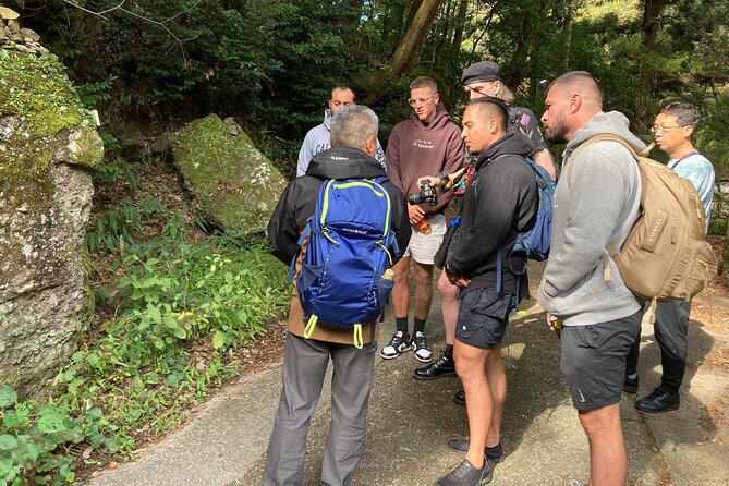 Mt. Inunaki Trekking and Goma Prayer Experience in Osaka - Who will enjoy this day most