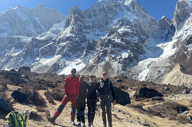 Mt. Kanchenjunga South to North Base Camp Trekking - Days 18 to 22: returning through the eastern hills