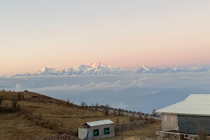 Mystic Darjeeling to Tonglu Day Trek - The early drive from Darjeeling to Manebhanjang
