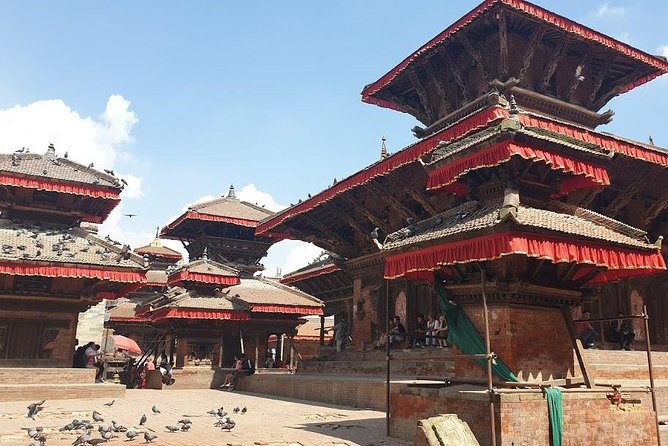 Nepal Round Tour with Annapurna Trek 14 Days - The private format and what it means