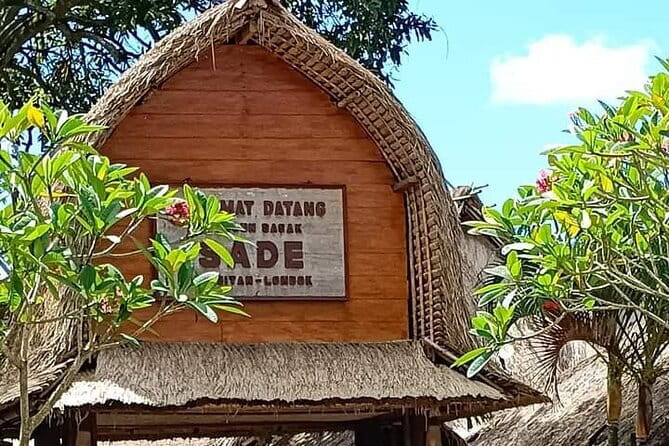 One Day Trek to Mount Rinjani - Reaching 2,641 meters and seeing the crater