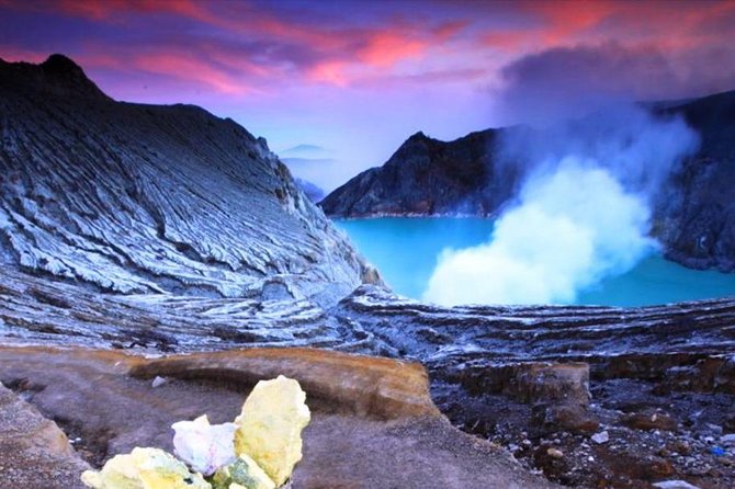 Overnight Mount Ijen Blue Fire Trek Tour From Bali (Private-All Inclusive) - Why the blue fire makes this trip worthwhile