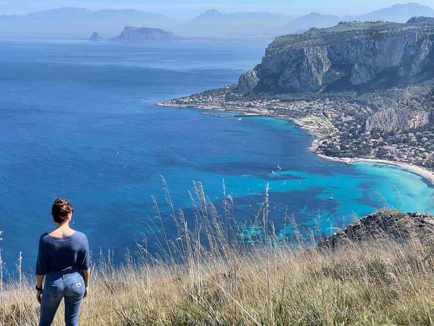 Palermo: Monte Gallo Trekking Tour with Picnic - A mountain escape just behind Mondello