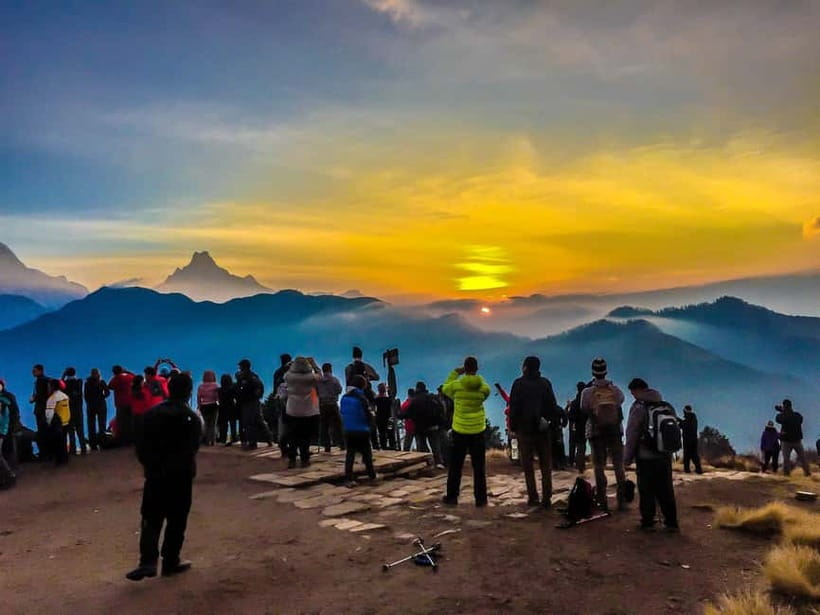 Pokhara: 2 & 3 Days Ghorepani Poon Hill Private Guided Trek - Guides make a real difference on this short trek