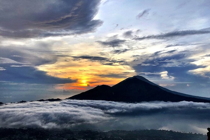 Private Tour : Mount Batur Sunrise Trekking With Private Guide - The descent and the coffee plantation stop