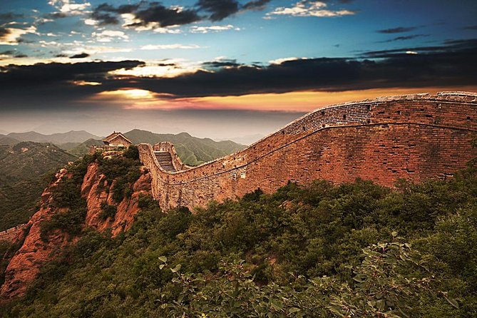 Private Trekking Day Tour to Jinshanling Great Wall - Why Jinshanling Makes a Better Wall Walk