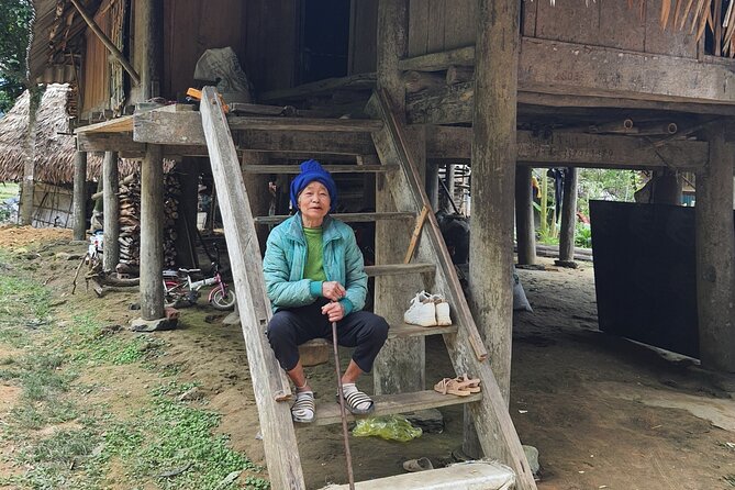 Pu Luong 2-Day Adventure: Trekking, Homestay & Local Culture - Arriving at Pu Luong Riverside Lodge for lunch