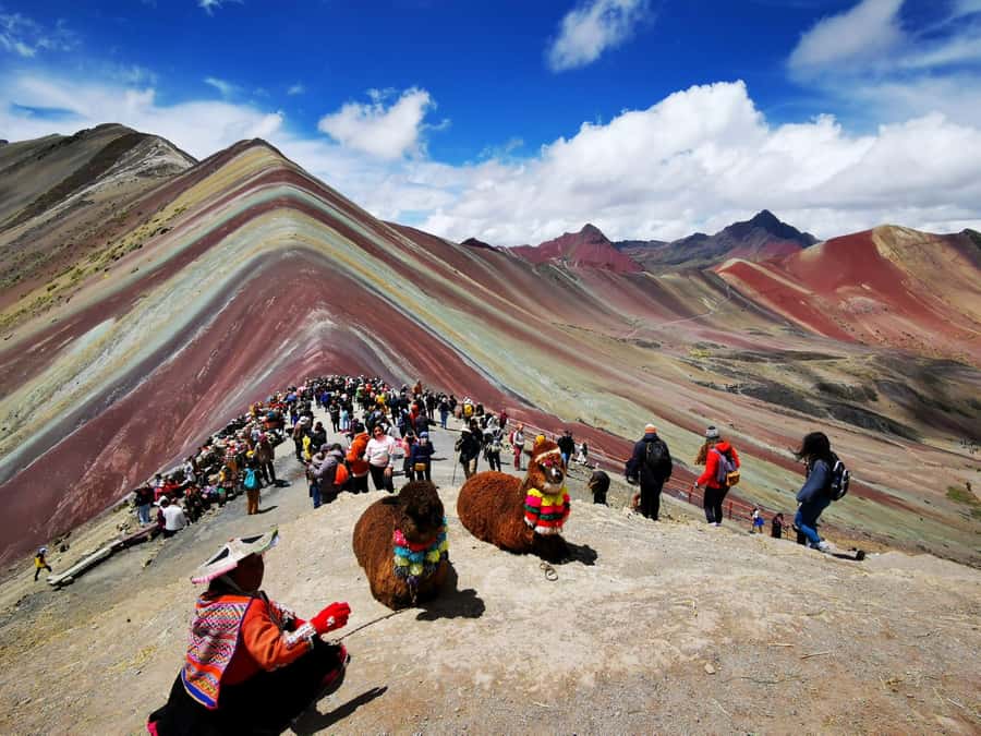 Rainbow Mountain and Red Valley Hike trek adventure - Why Rainbow Mountain is more than a quick photo stop