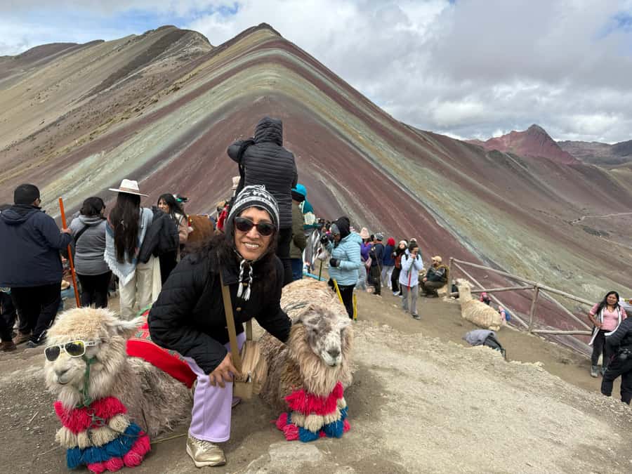 Rainbow Mountain and Red Valley Hike trek adventure - What to pack for a cold, exposed summit