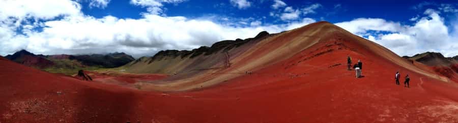 Rainbow Mountain and Red Valley Hike trek adventure - The 4:30 a.m. pickup and the long road to Cusipata
