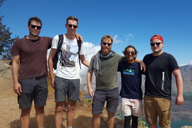 Rinjani trekking 2 days 1 night - The climb from Senaru to 2,641 meters