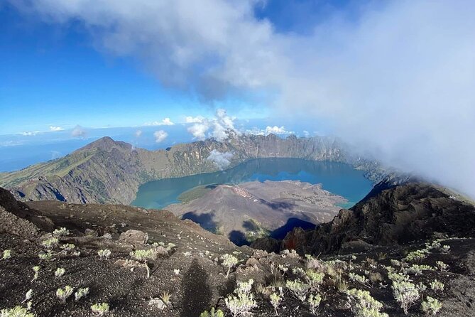 Rinjani Trekking 3D2N Summit - To The Spectacular Views - Sindang Gile and Tiu Kelep waterfalls