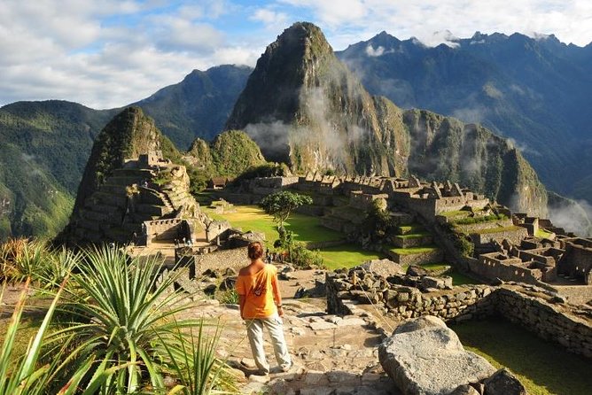 Salkantay 5-Day Trek To Machu Picchu - Day 4: Walking beside the railway to Aguas Calientes