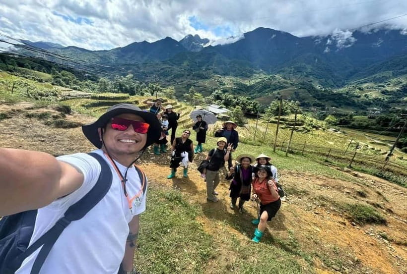 SAPA: 2-DAY 1-NIGHT TREKKING & CULTURE WITH HMONG GUIDE LINH - Ta Van and an evening with the host family