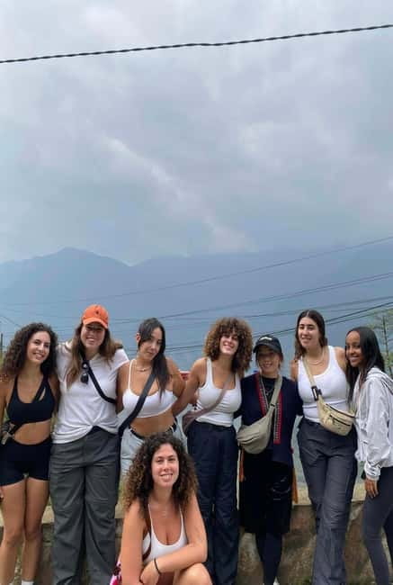 SAPA: 2-DAY 1-NIGHT TREKKING & CULTURE WITH HMONG GUIDE LINH - Day 1: Muong Hoa Valley, Y Linh Ho, and Lao Chai