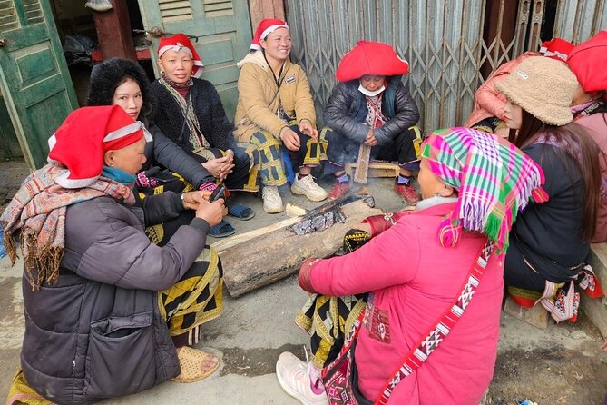 Sapa - Bac Ha Trek Tour - Night Train & Bus & Homestay overnight - Bac Ha Market on Sunday morning