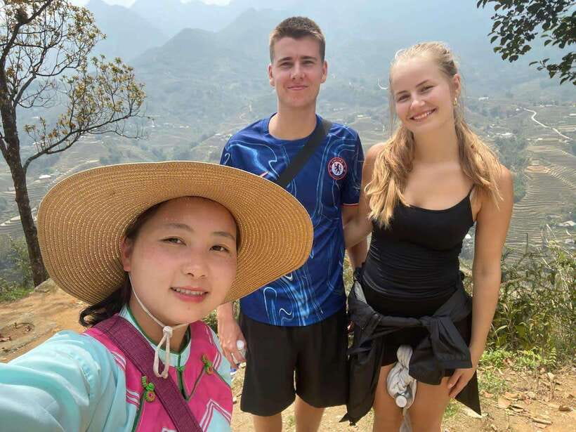 Sapa Cat Cat Village And Y Linh Ho Private Trekking Tour - What the guide adds to the walk