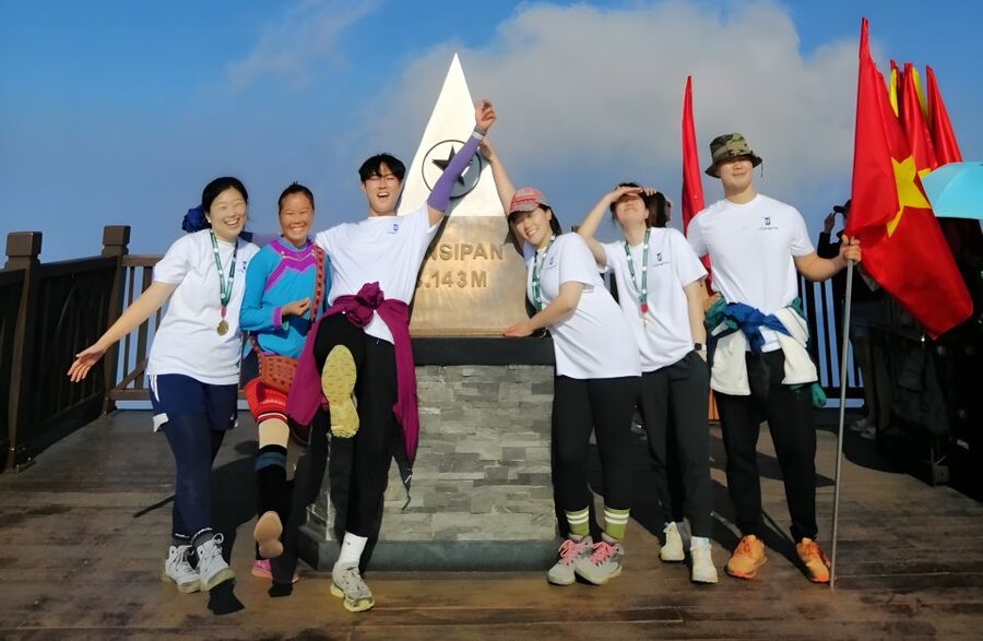 Sapa: Epic 1-Day Trek to Fansipan Mountain Peak - Who should choose this Fansipan trek?