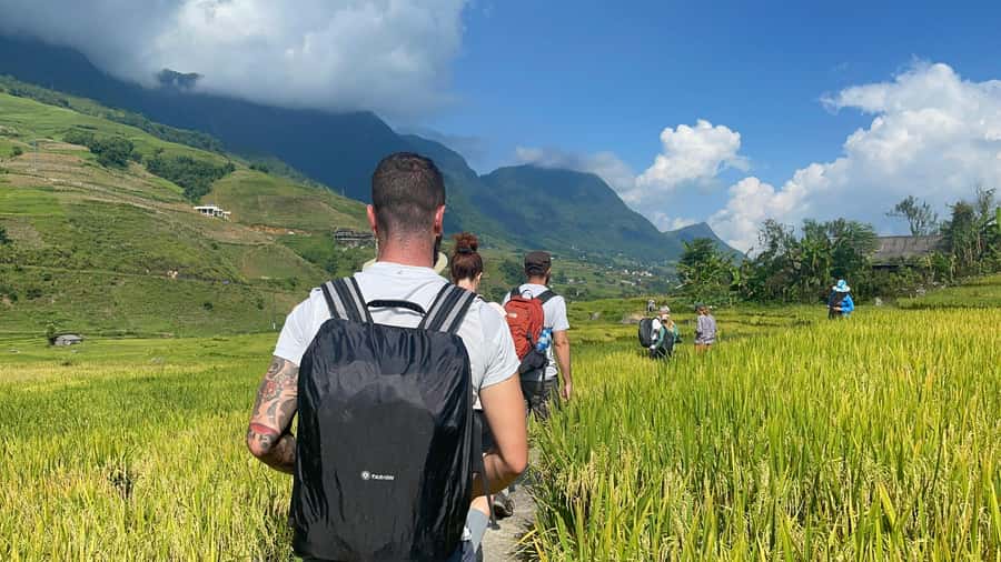 Sapa: Private The Most Beautiful Terraced Fields Trekking - Lao Chai, the longest walking section