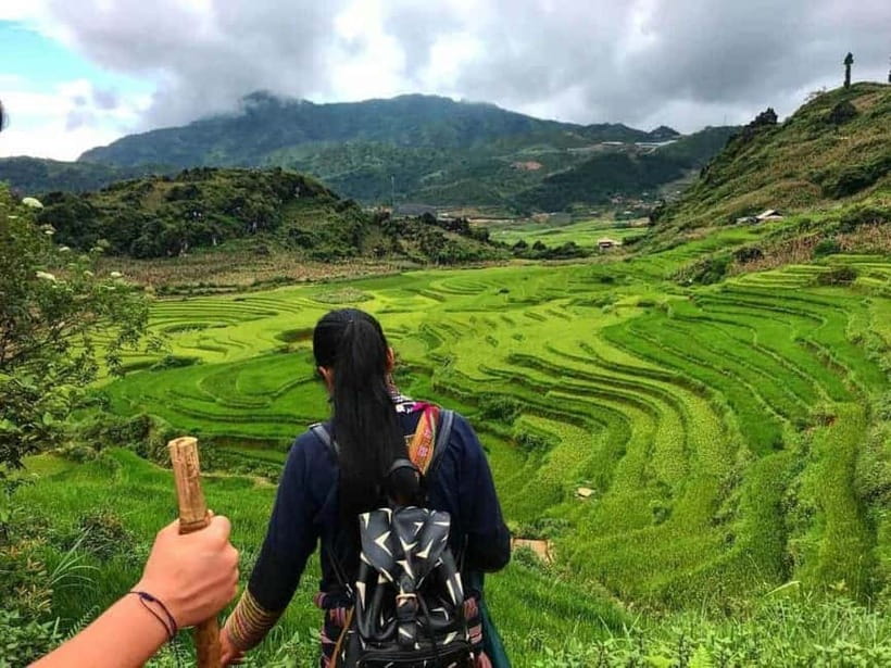 Sapa small groupe activities: 1 Day trek - Meet the locals - From Sapa Town to Laochai’s terraced hills