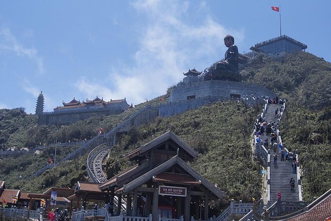Sapa Trek Tours -2D1N Stay At 3*** -TRANSFER BY SLEEPING BUS - Waterfalls, rivers, and what to pack