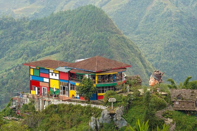 Sapa Trekking & Homestay 2 Days 1 Night - The early bus from Hanoi to Sapa
