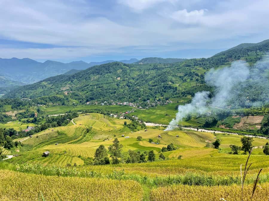 Sapa: Trekking Through Terraced Rice Fields & Valley 1 Day - What the $30 price really covers