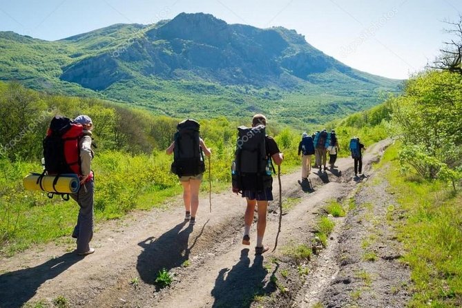 Sapa Trekking Tour 2 Days 1 Night By Bus - The homestay or hotel decision