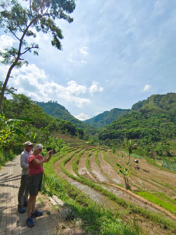 Selogriyo Temple, treking Java Rice Terrace & waterfall - Why Selogriyo feels different from a standard Yogyakarta day trip