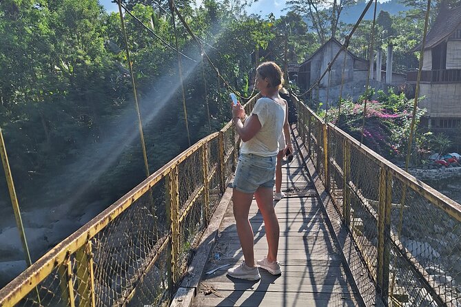 Sidemen Trekking: A Walk from a Different Perspective - Crossing the wooden bridge and seeing village life