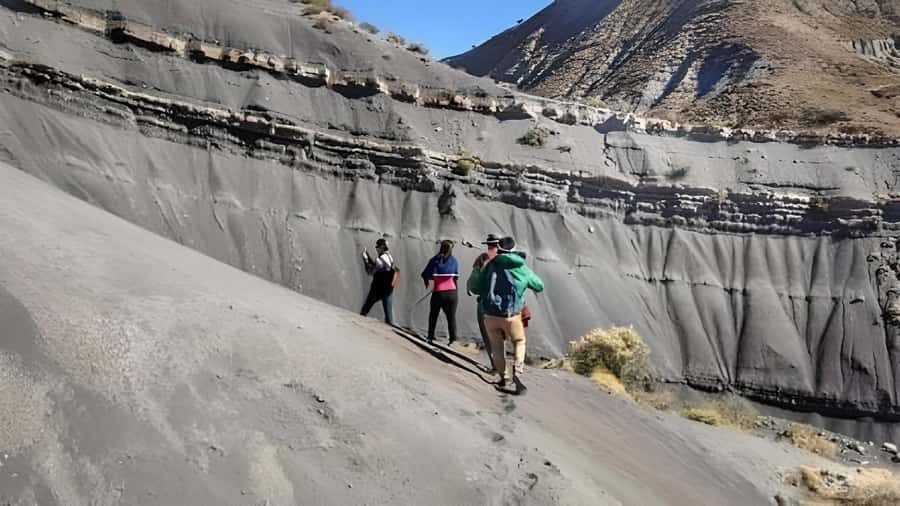 Sucre: 2 days trek in Inca Trails and the Crater de Maragua - Maragua Crater and the Devil’s Throat