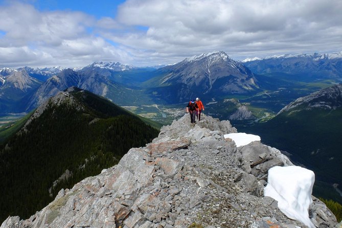 Sulphur Mountain Highline Trek in Banff - Who should book this experience