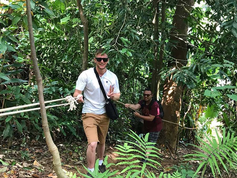 Temple and Jungle Trekking tour with Lunch at Farm-to-Table - Reaching the hill by foot