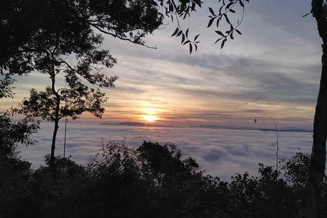 The Ultimate Hiker’s Choice - 5 days forest trek with homestay and camping - Day four: ridge walking, the Nam Ha River, and a Khmu homestay