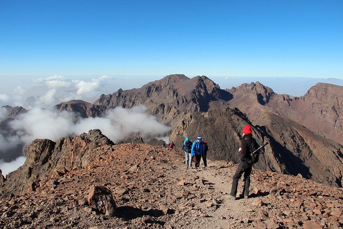 Toubkal trek - 2 days - Winter changes the whole experience