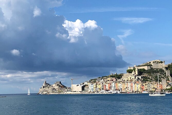 Trekking an Island of Palmaria - Meeting Pall at Riomaggiore station