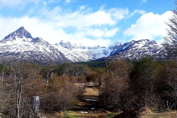 Trekking Emerald Lagoon - What the $105 price buys you