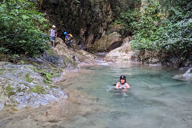 Trekking/rappelling waterfalls in Dominican Republic - Who should book this Los Cacaos adventure?