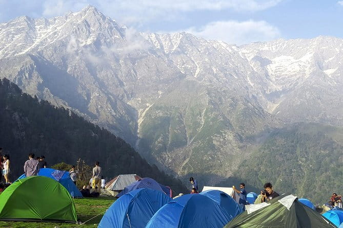 Triund Trek - Morning views and the descent to Dharamkot
