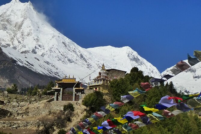Tsum Valley and Manaslu Trek - From Jagat into restricted country