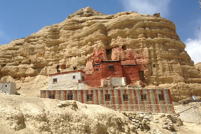 Upper Mustang Classic Trek with Local guide - Day 11: Charang and the return toward Jomsom