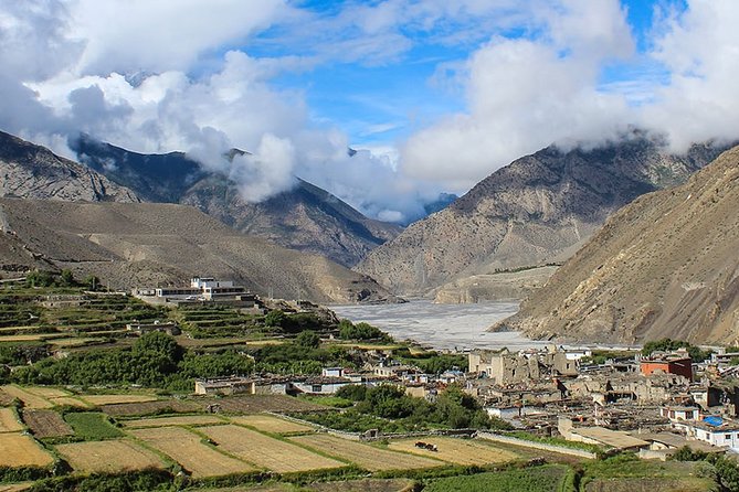 Upper Mustang Trek – 17 Days - Kathmandu adds useful context before the trek