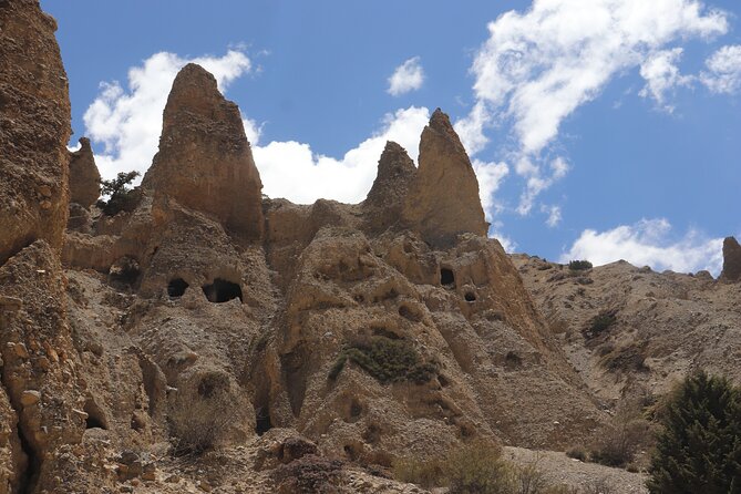 Upper Mustang Trekking - Day 8: Ghiling, monasteries, and Tsarang