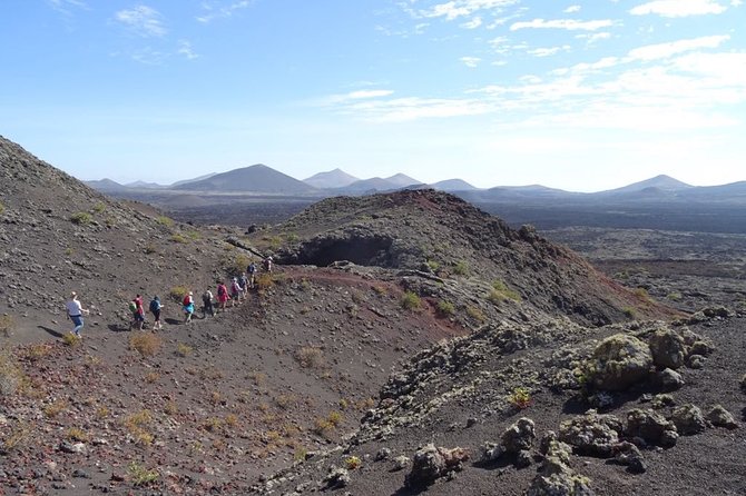 Volcano Trekking Tour (Timanfaya eruptions) - What the three-hour pace feels like