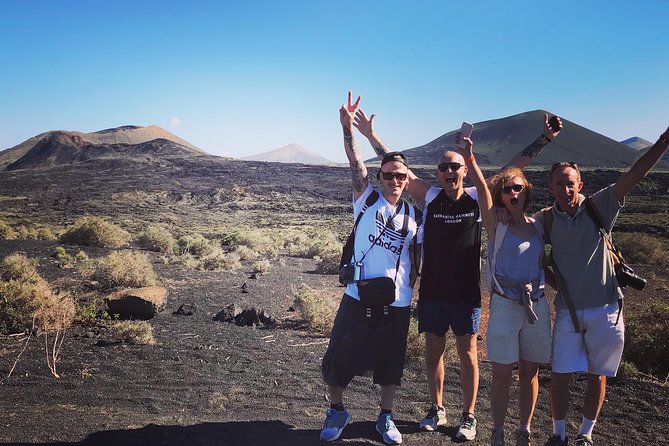 Volcano Trekking Tour (Timanfaya eruptions) - Small groups make the explanations better